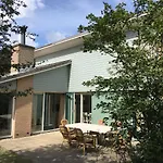 Semesterbostad Sunset House Haag