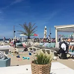 Sunset House * La Haya