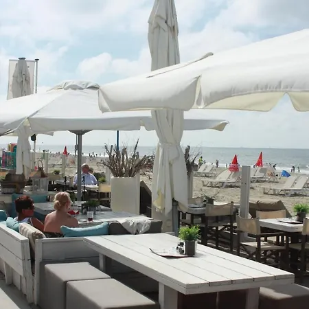 Holiday home Sunset House The Hague