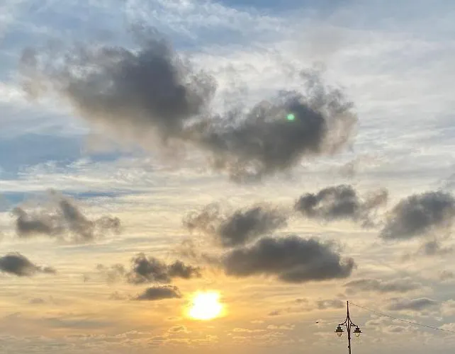 펜션 Sunset House 헤이그