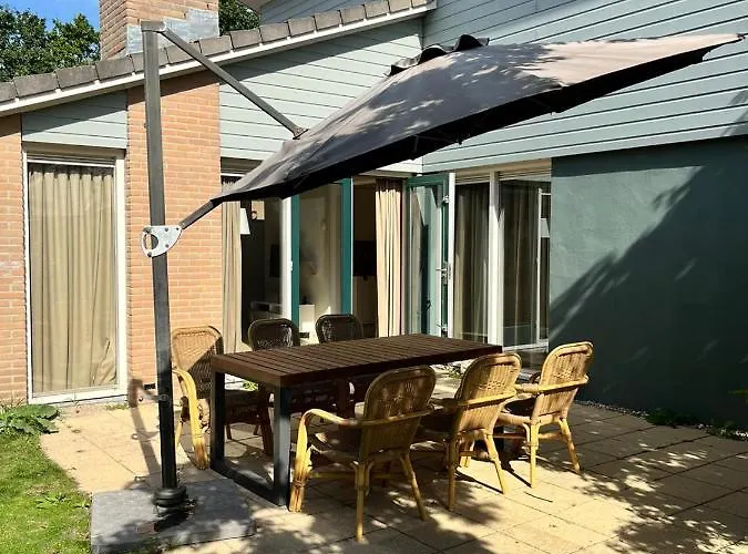 Dom wakacyjny Sunset House Haga