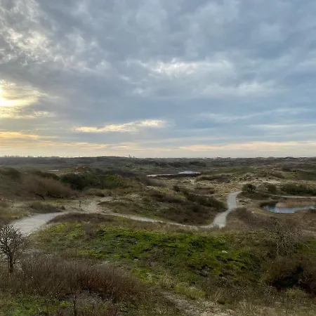 Sunset House בית נופש האג